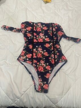 Floral One-Piece Swimsuit in Navy with Pink Roses size S